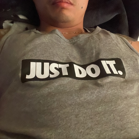 Meet your Posher, Trung - Picture 2 of 2